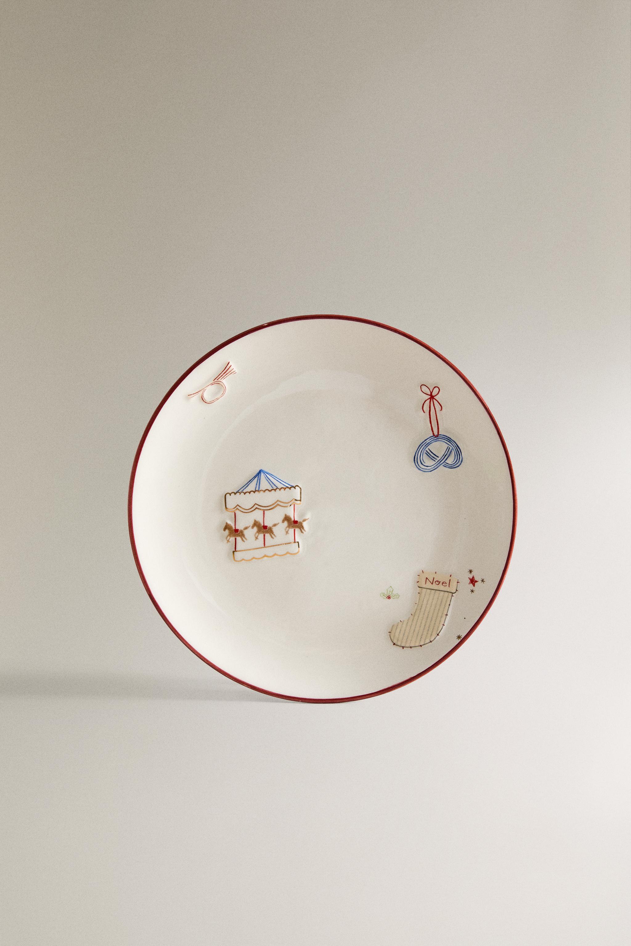 CHILDREN'S STONEWARE CHRISTMAS PLATE